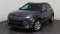 Grau, ecotronic grey Neu 2025 Hyundai Kona Prime SUV | 29.940 € (Guter Preis)