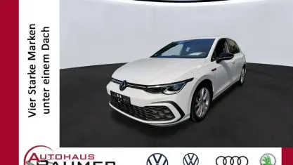 Gebraucht VW Golf VIII GTI 245 PS (180 kW) 2024 Weißweiß Limousine