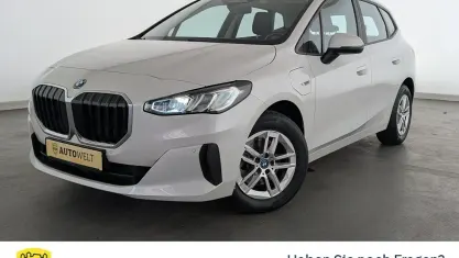 Gebraucht BMW 225 245 PS (180 kW) 2022 Weiß Van / Kleinbus