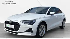 Weiß Gebraucht 2025 Audi A3 Sportback Advanced Plus Limousine | 28.990 € (Guter Preis)