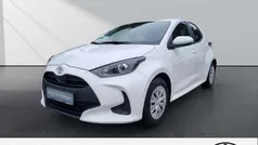 Gebraucht 2022 Toyota Yaris Comfort Limousine | 14.690 € (Fairer Preis)