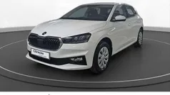 Candyweiss Neu 2025 Skoda Fabia Essence Kleinwagen | 17.710 € (Fairer Preis)