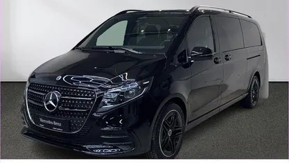Gebraucht Mercedes V300 Avantgarde 237 PS (174 kW) 2025 Grau Van / Kleinbus