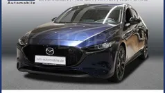 Deep crystal blue (blau) Gebraucht 2024 Mazda 3 Homura-Line Limousine | 28.222 € (Guter Preis)