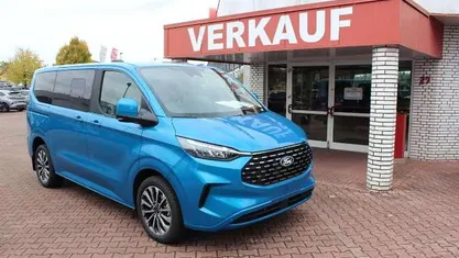 Gebraucht 2025 Ford Tourneo Titanium X Van / Kleinbus | 51.490 € (Fairer Preis)