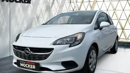 Używany Opel Corsa Edition 90 KM (66 kW) 2015 Biały Hatchback