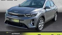 Gebraucht 2024 Kia Stonic Vision SUV | 23.490 € (Fairer Preis)
