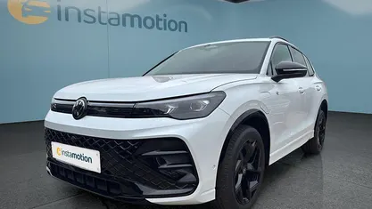Weiß Gebraucht 2024 VW Tiguan SUV | 46.949 € (Fairer Preis)