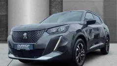 Grau Gebraucht 2023 Peugeot 2008 Allure SUV | 22.990 € (Fairer Preis)