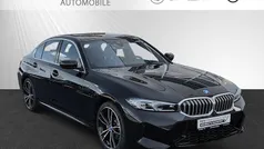 Saphirschwarz metallic Gebraucht 2024 BMW 330e M Sport Limousine | 45.500 € (Fairer Preis)
