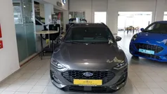 Magneticgrau () Gebraucht 2024 Ford Focus ST-Line Kombi | 26.990 € (Guter Preis)