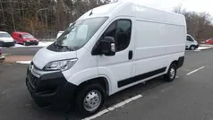 Lackierung weiss icy/deckende Gebraucht 2023 Citroën Jumper Van / Kleinbus | 24.395 € (Fairer Preis)