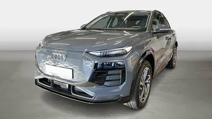 Gebraucht Audi Q6 e-tron Ambiente 185 kW (252 PS) 2025 Magnetgrau SUV