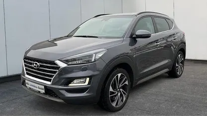 Micron grey Gebraucht 2019 Hyundai Tucson Premium SUV | 22.490 €