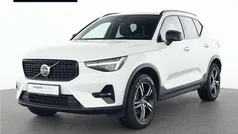 Gebraucht 2025 Volvo XC40 Plus SUV | 38.490 € (Fairer Preis)