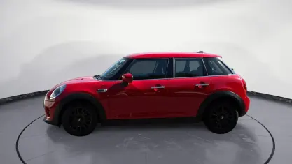 Używany Mini ONE 102 KM (75 kW) 2019 Czerwony Hatchback