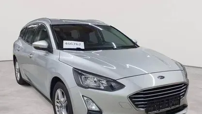 Gebraucht Ford Focus Cool & Connect 125 PS (91 kW) 2021 Polarsilber metallic Kombi