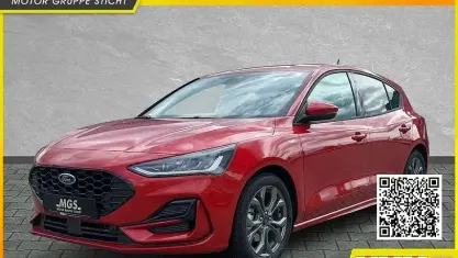 Ny Ford Focus ST-Line 155 HK (114 kW) 2025 Röd Sedan
