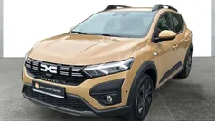 Safaribeige (beige) Neu 2024 Dacia Sandero Expression Kleinwagen | 18.339 € (Fairer Preis)