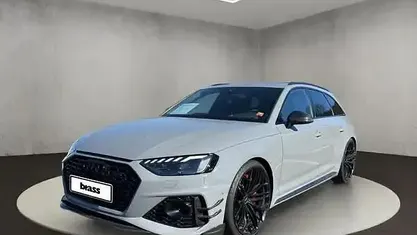 Gebraucht Audi RS4 Ambiente 530 PS (389 kW) 2022 Nardograu Kombi