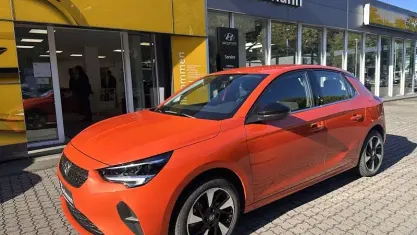 Brugt Opel Corsa Elegance 100 kW (136 HK) 2022 Orange Hatchback