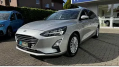 Silber Gebraucht 2021 Ford Focus Titanium X Kombi | 19.979 € (Fairer Preis)