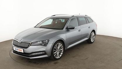 Używany Skoda Superb LAURIN & KLEMENT 2020 Szary Kombi