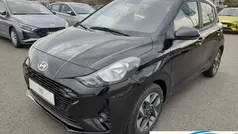 Phantom black Gebraucht 2024 Hyundai i10 Trend Kleinwagen | 16.190 € (Fairer Preis)