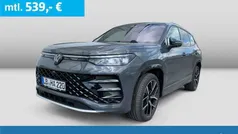 Delfingrau metallic Gebraucht 2024 VW Tayron R-line SUV | 58.990 € (Fairer Preis)