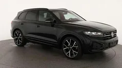 Grenadill schwarz met... Neu 2025 VW Touareg R-line SUV | 82.045 € (Guter Preis)