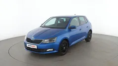Blau Gebraucht 2016 Skoda Fabia Joy Limousine | 10.090 € (Fairer Preis)
