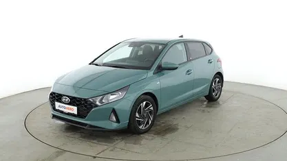 Gebraucht Hyundai i20 Edition 30 101 PS (74 kW) 2022 Grün Limousine