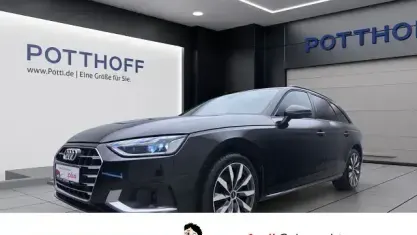 Gebraucht Audi A4 Advanced 163 PS (119 kW) 2022 Mythosschwarz metallic Kombi