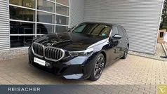 Gebraucht 2025 BMW 520 Comfort Edition Kombi | 52.419 € (Fairer Preis)