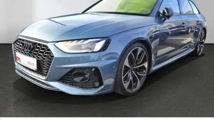 Gebraucht Audi RS4 Ambiente 470 PS (345 kW) 2023 Individuallackierungen audi exclusive Kombi