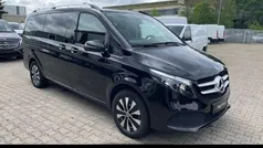 Obsidianschwarz metallic Gebraucht 2023 Mercedes V220 Edition Van / Kleinbus | 51.469 € (Fairer Preis)