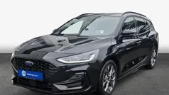 Agate black metallic Gebraucht 2023 Ford Focus ST-Line X Limousine | 23.550 € (Fairer Preis)