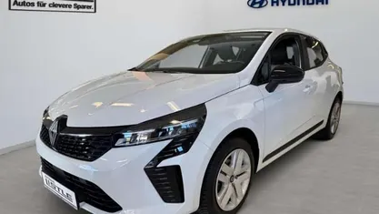 Gebraucht 2024 Renault Clio V Evolution Limousine | 19.985 € (Fairer Preis)