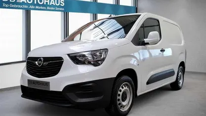 Gebraucht Opel Combo Edition 102 PS (75 kW) 2022 Weiß Van / Kleinbus