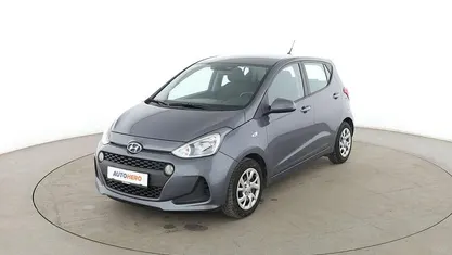 Gebraucht Hyundai i10 Trend 87 PS (63 kW) 2019 Grau Kleinwagen