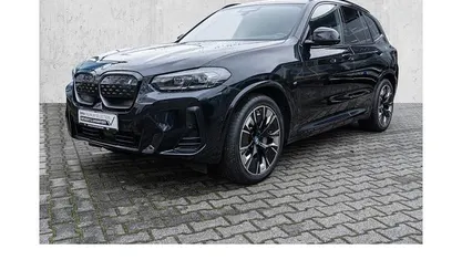 Gebraucht BMW iX3 M Sport 264 kW (360 PS) 2023 SUV