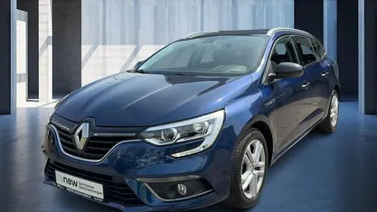 Second-hand Renault Mégane GrandTour LIMITED 140 CP (102 kW) 2020 Albastru Break