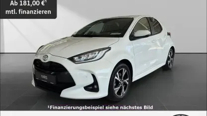 Gebraucht Toyota Yaris Hybrid Team 116 PS (85 kW) 2024 Schneeweiß Kleinwagen