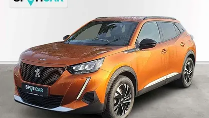 Orange Gebraucht 2023 Peugeot e-2008 Allure SUV | 19.990 € (Fairer Preis)