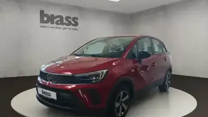 Gebraucht Opel Crossland 131 PS (96 kW) 2024 Lackierung peperoncino red/met SUV