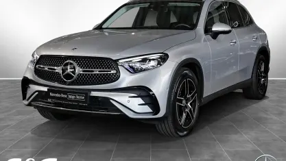 Gebraucht Mercedes GLC200 AMG Line Premium Plus 227 PS (166 kW) 2023 Hightechsilber metallic SUV