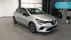Grau Gebraucht 2023 Renault Clio V Equilibre Limousine | 13.220 € (Fairer Preis)