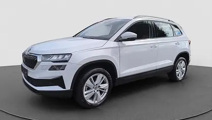 Moonweiss Gebraucht 2024 Skoda Karoq Selection SUV | 31.239 € (Fairer Preis)