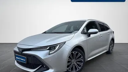 Gebraucht Toyota Corolla Team 152 PS (111 kW) 2021 Precious silver metallic Kombi