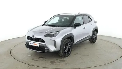 Gebraucht Toyota Yaris Cross 116 PS (85 kW) 2022 Grau SUV